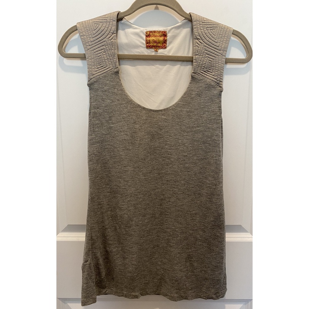 Scarlet Skye Small Gray Lined Tank Top Gorgeous Fit!